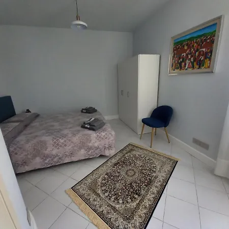 Апартамент Маре На Вилле У Моря Apartamento Ospedaletti